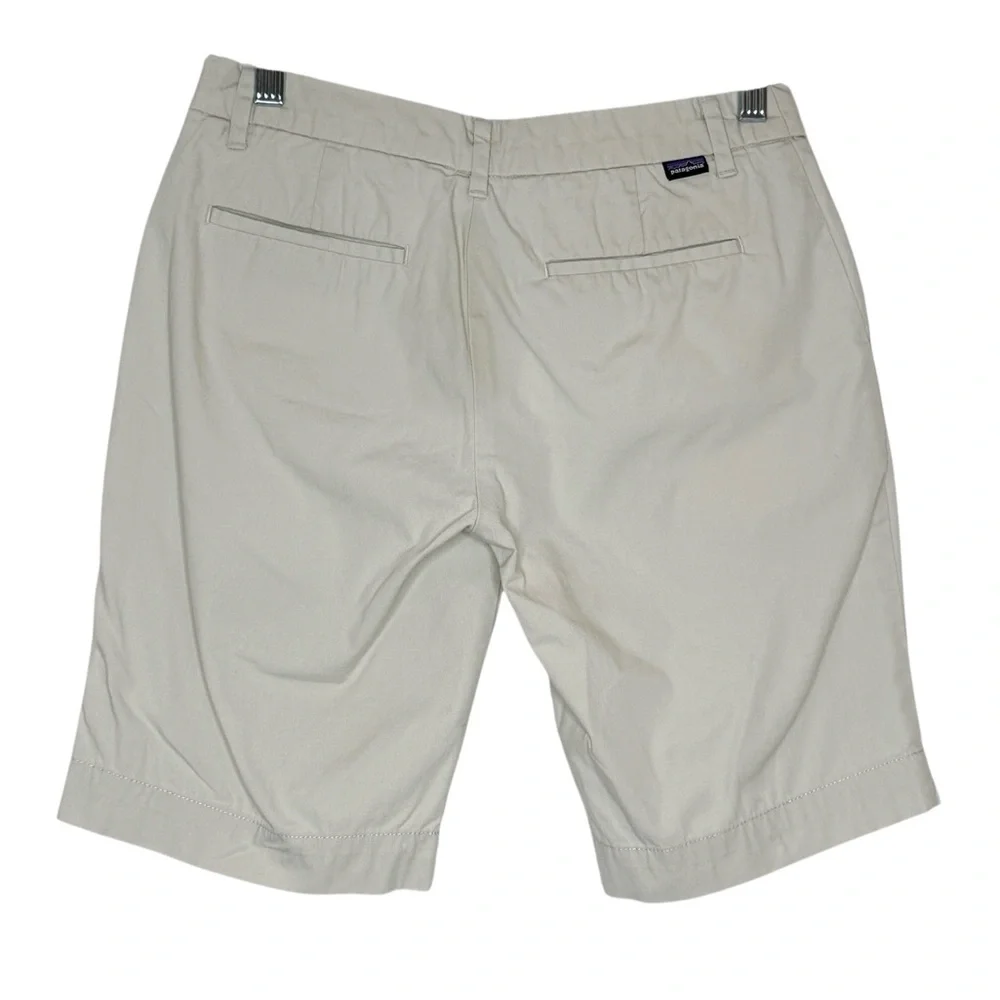 Patagonia women stretch